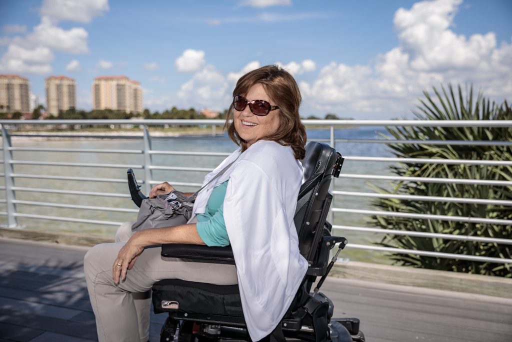 A photo of Gloria cruising along the water at St. Pete Pier.